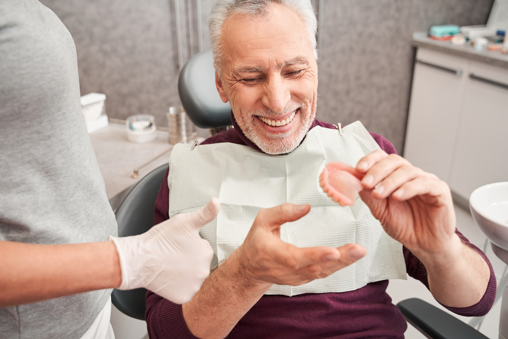 Is Dentures the Right Choice for me?
